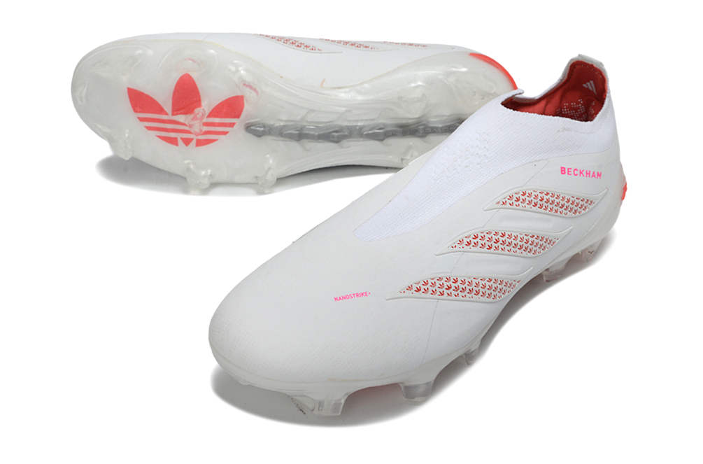 Predator Elite Laceless FG