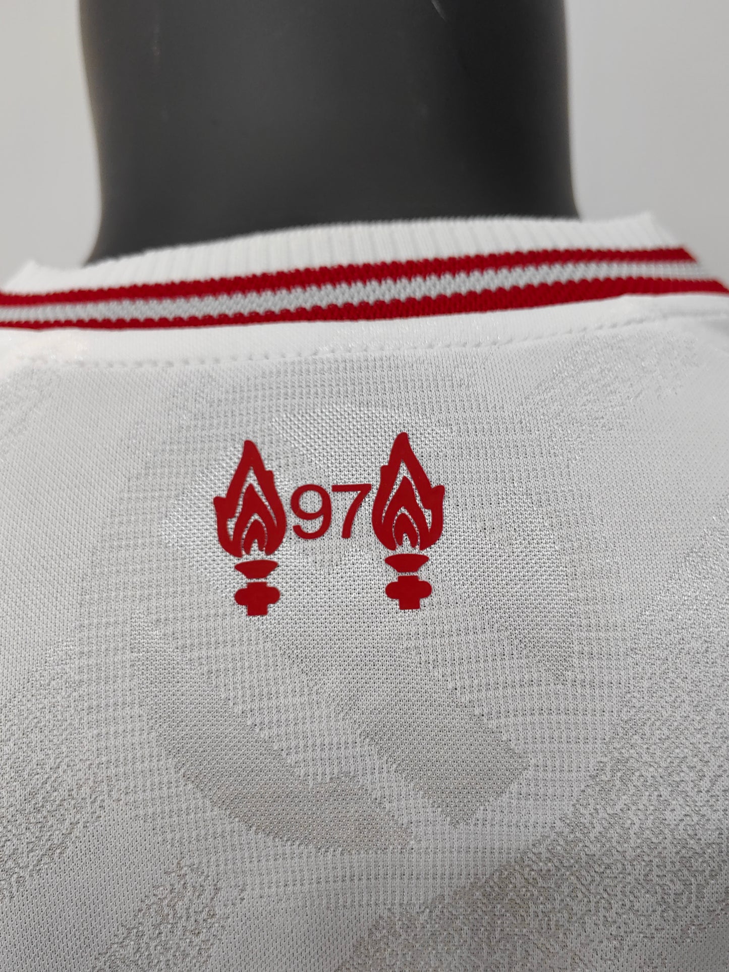 Maillot FC Liverpool 2026/27