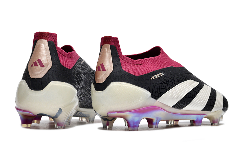PREDATOR ELITE LACELESS BOOTS FG