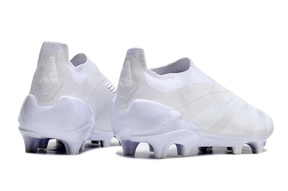 PREDATOR ELITE LACELESS BOOTS FG