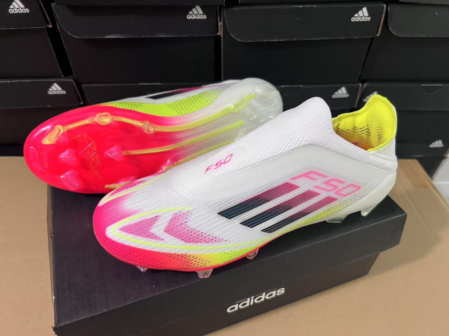 F50 FG Blanches